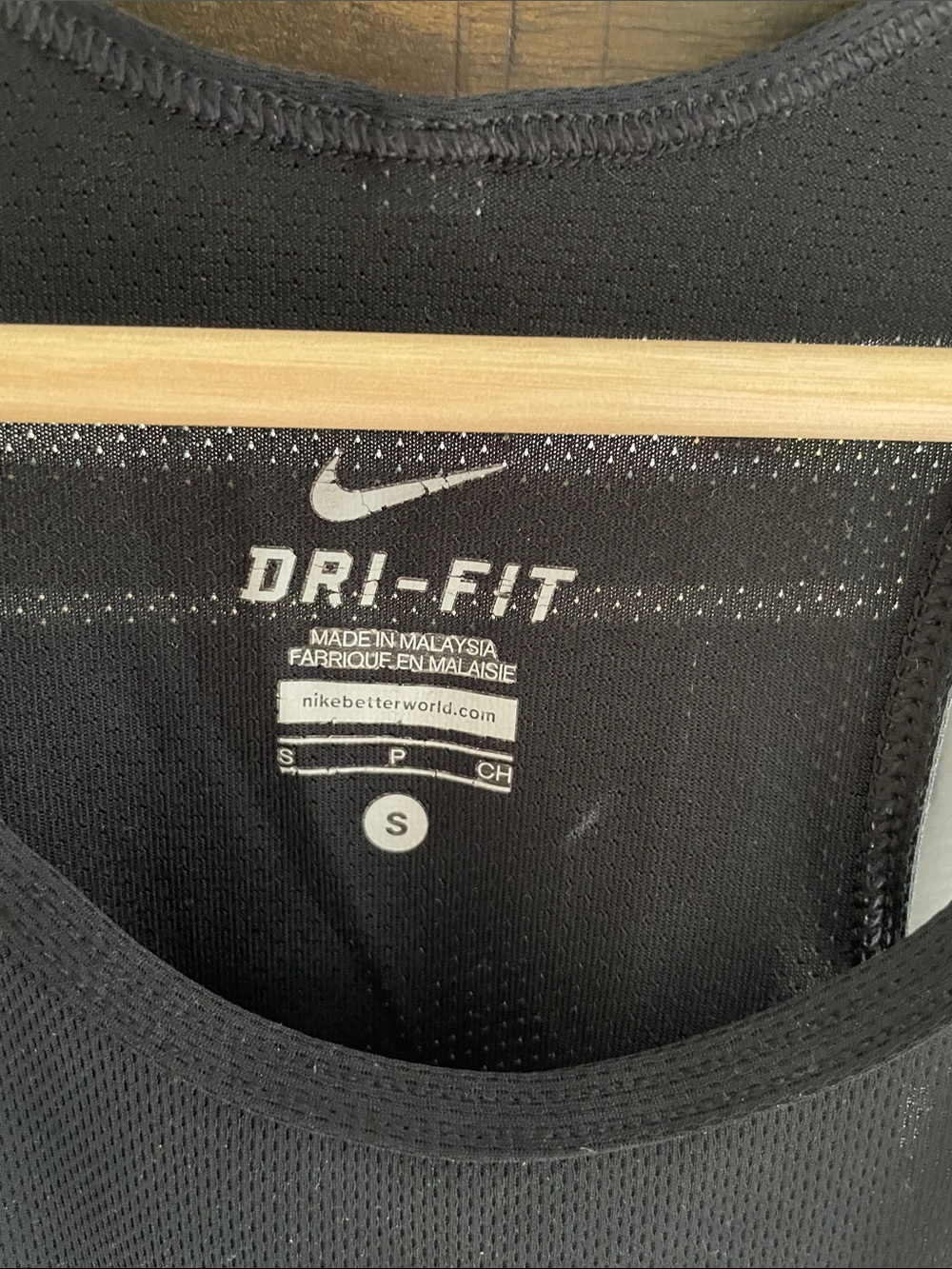 Nike Women’s Dri-FIT Tank Top - Picture 2 of 3